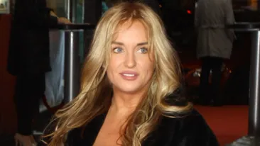 Tania Budi trece prin momente foarte grele! Blondina a pierdut o fiinta draga si cere ajutorul pe Facebook