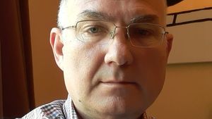 Dramă în lumea culturală: a murit Sorin Iftimi, istoric îndrăgit și apreciat! COVID-19 l-a răspus fără milă