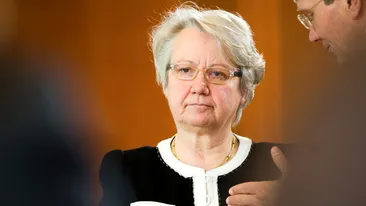 A demisionat ministrul german al educatiei! Annette Schavan a fost acuzata de plagiat