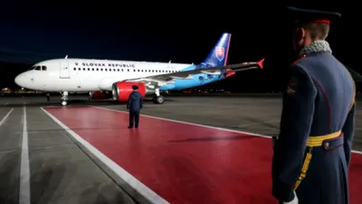 Avionul premierului slovac a fost puternic avariat pe aeroportul din Bruxelles: „Nu se mai poate zbura cu el”