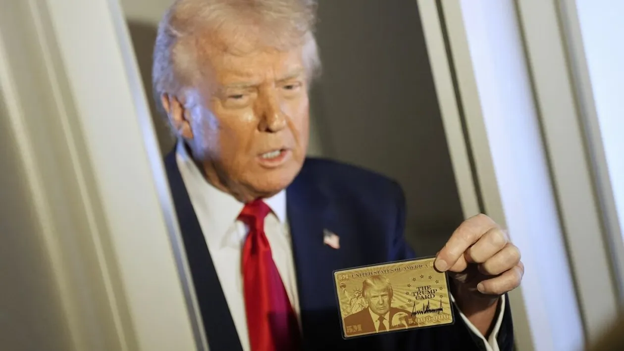 Cât costă 'gold card', viza permanentă lansată în America și promovată de Donald Trump. Lista de așteptare e deschisă