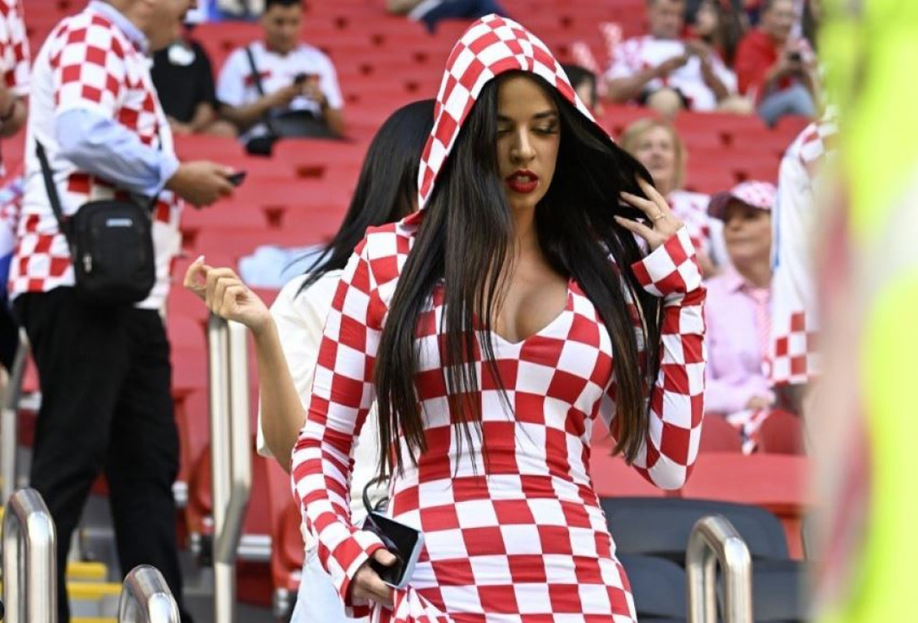 Ivana Knoll, bomba-sexy a croaților de la Cupa Mondială, asaltată cu cereri în căsătorie de la fotbaliști | GALERIE FOTO