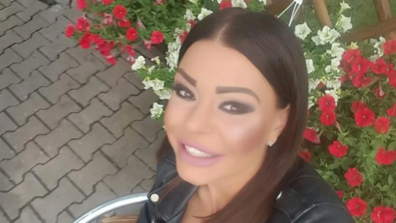 A luat-o pe urmele DANIELEI CRUDU? ANA MOCANU, fericită în braţele unui fotbalist celebru de la noi 