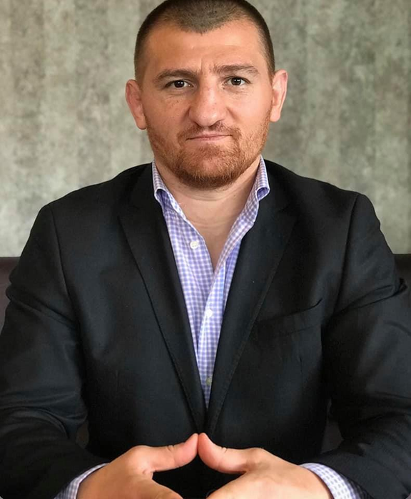 Cătălin Moroșanu a fost hărțuit în copilărie