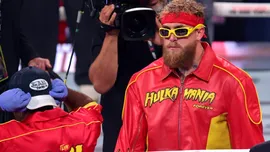 Fostul YouTuber, Jake Paul, bătut crunt de Anthony Joshua. A ajuns la spital imediat după meci