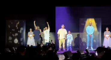 NOSFE, pe scenă la Arenele Romane! Trupa Șatra B.E.N.Z. i-a adus un omagiu cu ajutorul inteligenței artificiale