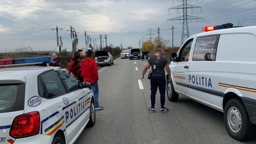 Accident în lanţ! Trei persoane printre care şi un minor, rănite