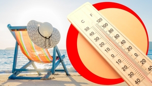 Pleci în vacanță vara aceasta? Cum să te protejezi de caniculă și temperaturile extreme