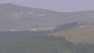 Un copil de 8 ani din Gorj, disparut de acasa, cautat de politisti cu elicopterul!