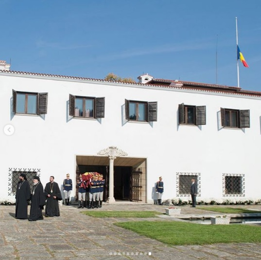 Slujba de înmormântare pentru Regina-mamă Elena, la Catedrala istorică Regală din Curtea de Argeş
