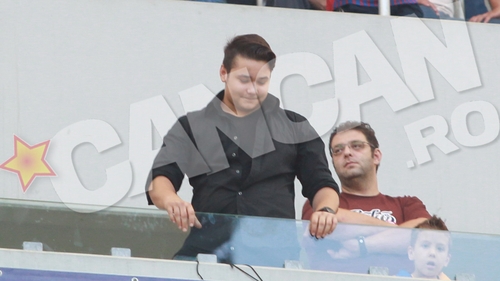 Fiul lui Borcea si-a luat viata in piept la 15 ani! S-a rupt de familie si chefuieste pe picior mare prin cluburi si pe stadion