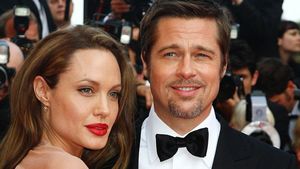 Divorţul dintre BRAD PITT şi ANGELINA JOLIE a stârnit „proteste“. Iată ce s-a întâmplat în mai multe oraşe din lume