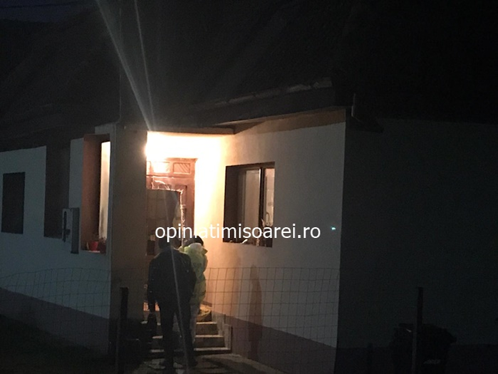 Scene de groază în județul Timiş. Un bărbat a fost decapitat cu o drujbă în curtea casei sale. Copiii au asistat la crima halucinată