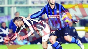De ce n-a jucat Chivu