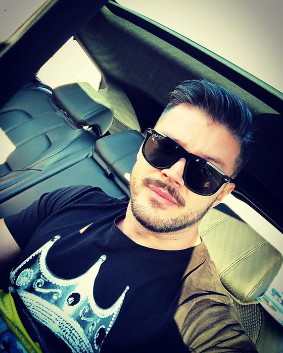 Victor rupe tăcerea după ce s-a spus că se iubește cu sosia Biancăi Drăgușanu: “Îmi merge foarte bine. Sunt liniștit“