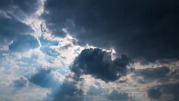 Prognoză meteo luni, 5 aprilie 2021. Vremea rămâne rece în toată țara