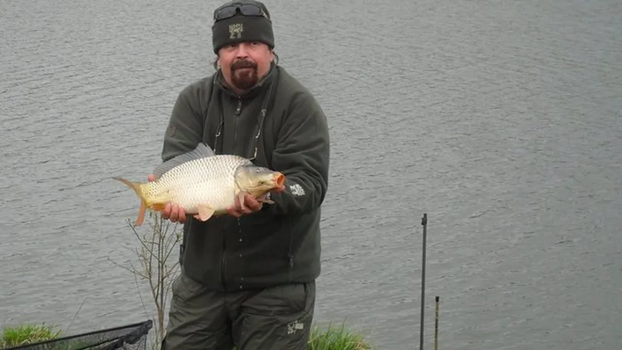 Adrian Daminescu a fugit de acasa! Vezi unde se ascunde de 5 zile!