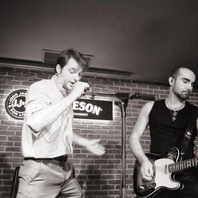 “Hound Dog”, cu Alex Porro & Band