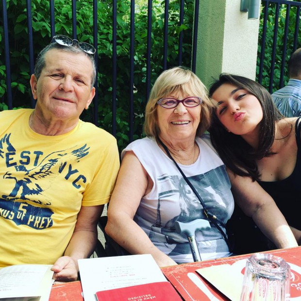 Andreea Esca, mărturii cutremurătoare despre drama pe care puțini i-o știu: “Bolnavi de cancer…” + apelul făcut de prezentatoare