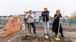 David Popovici, Amalia Enache și Mihai Morar au dat astăzi startul lucrărilor pentru casa celor 11 copii cu nevoi speciale din sectorul 5