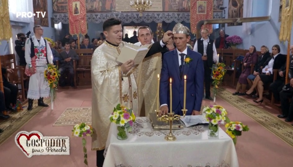 FOTO / Marcela şi Marin de la „Gospodar fără pereche”, momente emoţionante în timpul ceremoniei religioase: „Mi-am întors privirea şi am văzut că plângea”. Ce s-a întâmplat în biserică