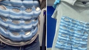 Face inchisoare pentru niste oua de papagal! Vezi aici cum le transportase!