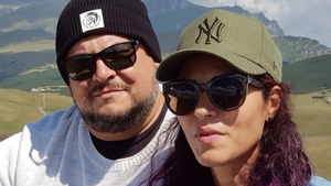 Mihai Bobonete, gest romantic făcut pentru soția lui! Cum a fost surprins actorul operat recent într-un mall din Capitală