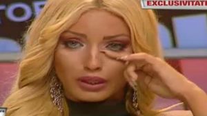 Loredana Chivu, in depresie! I-a cazut parul, iar fata ei arata ca dupa razboi!