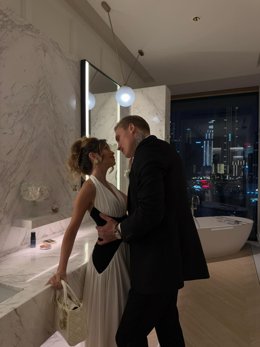 Valerie Lungu, însărcinată sau nu? Influencerița rupe tăcerea după ce internetul a luat foc: „Aștept inelul”