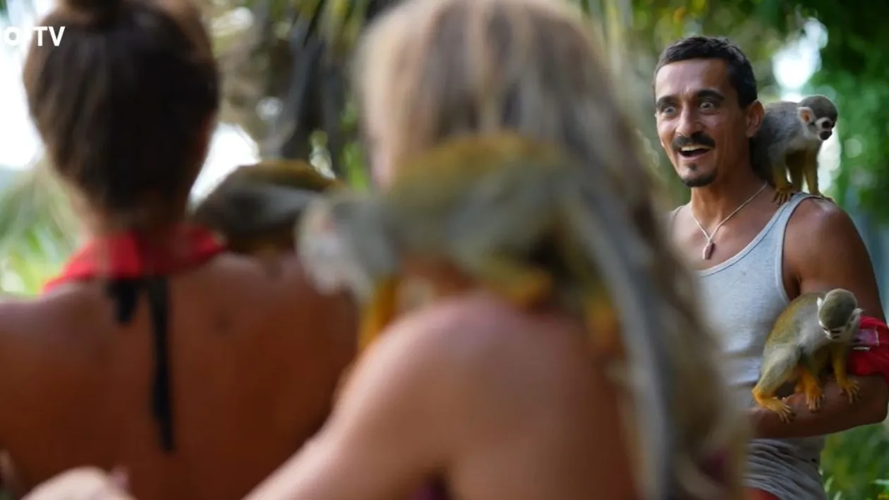 Scene şoc la Survivor România! I-a desfăcut sutienul, în direct. Reacţie fabuloasă a lui Marian Drăgulescu: Aoleu