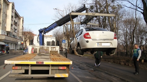 Mașinile parcate neregulamentar vor fi ridicate de azi, în Sectorul 3! Anunțul Primăriei