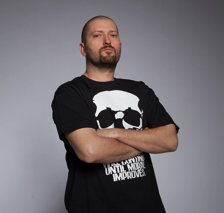 Pe Cheloo îl știe toată lumea, dar să vezi cum arată iubita juratului de la Antena 1. Cu ea și-a refăcut viața după divorțul de soția care avea probleme cu drogurile