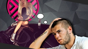 Cunoscutul fotbalist & bomba-sexy s-au răzgândit și divorțează până la urmă!