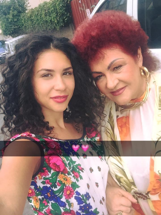 Elena Merișoreanu și nepoata ei