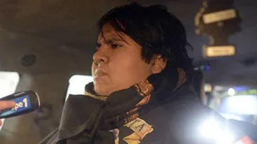 Incredibil! I s-a INTERZIS accesul in avion pe pachebot şi în trenurile Eurostar din cauza ca arată AŞA!