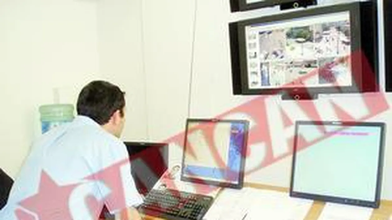 Politisti comunitari ghidati prin satelit