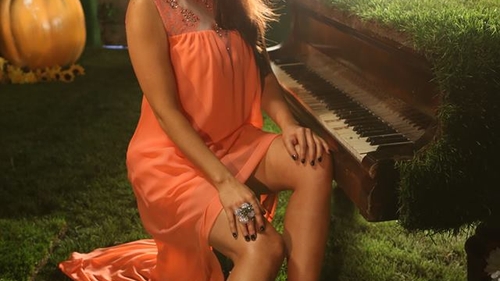 Peste 5 zile pleaca la Copenhaga! Cum si-a pus Paula Seling sanatatea in pericol la filmarile clipului pentru Eurovision