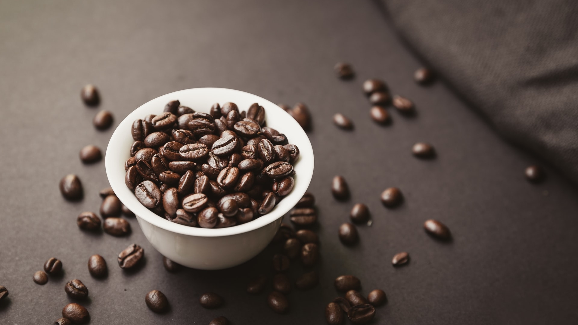 Cafeaua boabe, cea mai bună alegere pentru o cafea perfectă