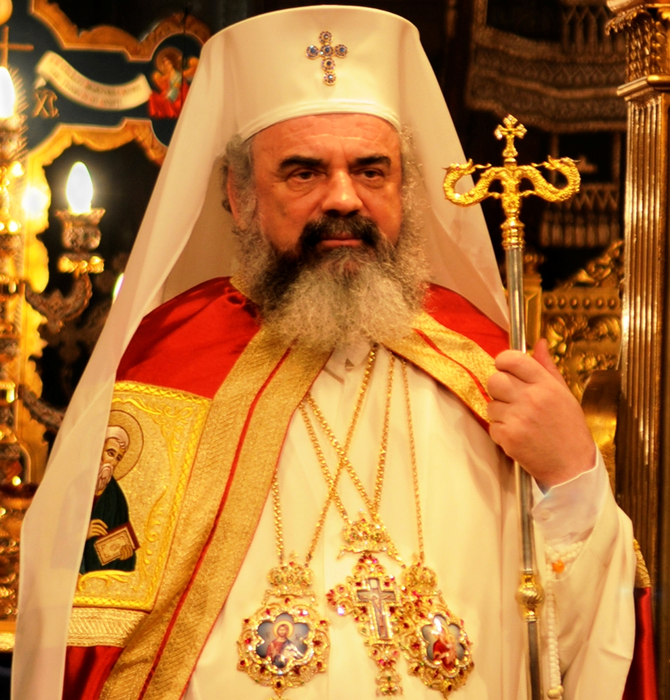 Îl ştie toată ţara, dar puţină lume îi cunoaşte numele. Cum îl cheamă în realitate pe Patriarhul Daniel
