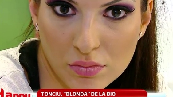 Andreea Tonciu, praf la biologie! A confundat coastele cu coapsele! Vezi aici ce perle a mai dat!