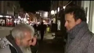 VIDEO Doi norvegieni au riscat sa-si lase casa pe mana unui cersetor roman