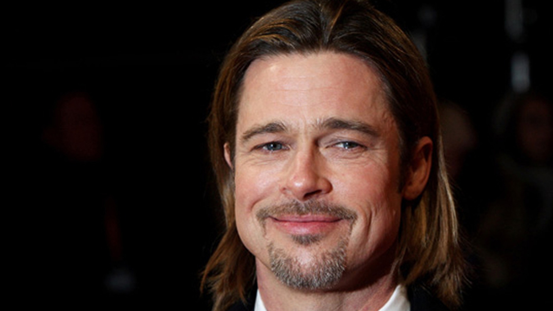 Brad Pitt a primit UN PUMN in fata pe covorul rosu! Cum s-a ajuns la asa ceva