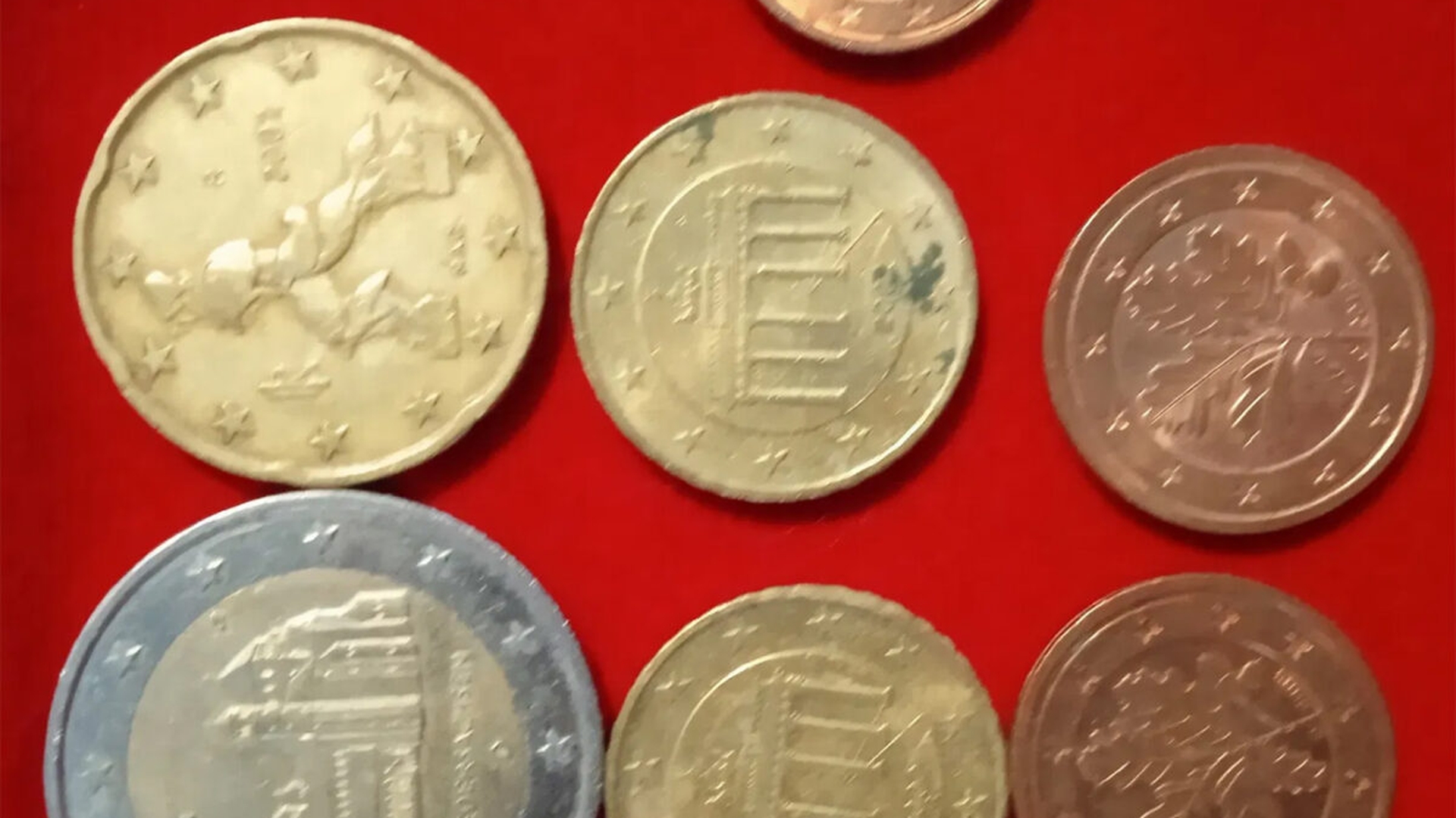 Dacă o ai pe acasă, te îmbogățești! Aceasta monedă se vinde acum cu 500.000 de lei