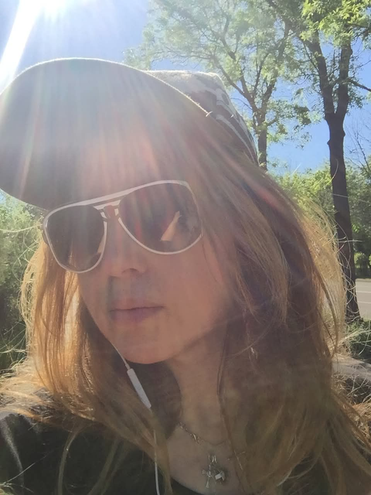 O mai ții minte pe Anca Badiu? Fosta solistă a trupei Class a ajuns de necunoscut. Cum arată acum și din ce își câștigă existența