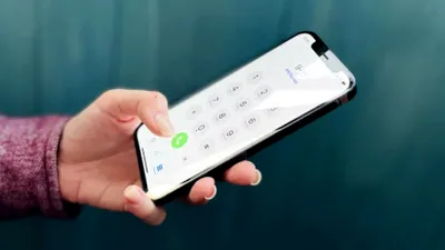 De ce îți apare un punct VERDE pe ecranul telefonului și ce semnificație are. Sub nicio formă nu trebuie să-l ignori!