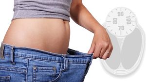 O doctoriță a reușit să slăbească 45 de kilograme. Acum a dezvaluit cele 5 trucuri care au ajutat-o