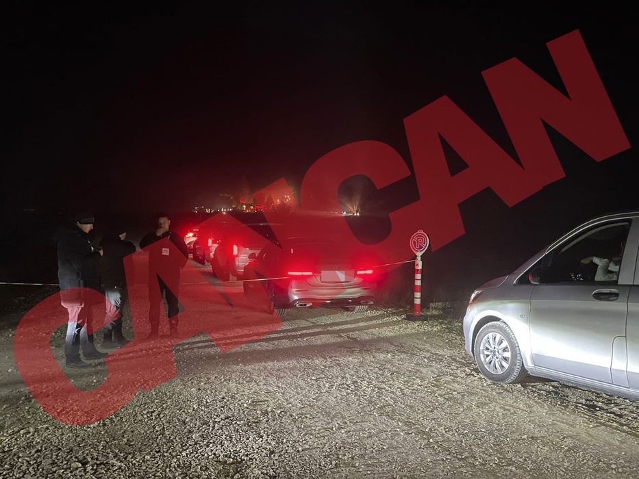 Prima petrecere dată de Elon Musk a avut loc sâmbătă noaptea, la o stațiune din Poiana Brașov (Foto: CANCAN.RO)