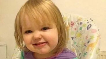 Caz șocant! O fetiță de doi ani s-a spânzurat accidental și a murit