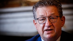 Primarul din Bruges a fost înjunghiat în gât, în centrul orașului! Atacatorul a reușit să fugă, dar a fost prins de oamenii legii