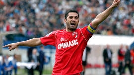 Câinele Clau-Gol le-a cerut jucătorilor să muşte din FCSB-işti!